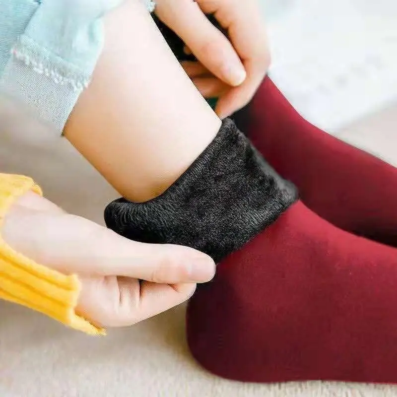 Gefütterte Socken Fleece bunte Farben Winter Schnee Warm - 2.webp